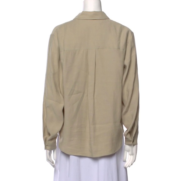 The Frankie Shop
Long Sleeve Button-Up Top
Size: M - Picture 8 of 14